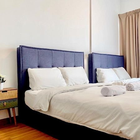 Georgetown Tropicana 218 Apartment Luaran gambar