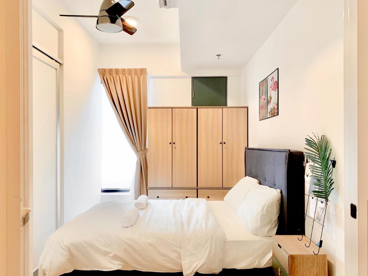 Georgetown Tropicana 218 Apartment Luaran gambar