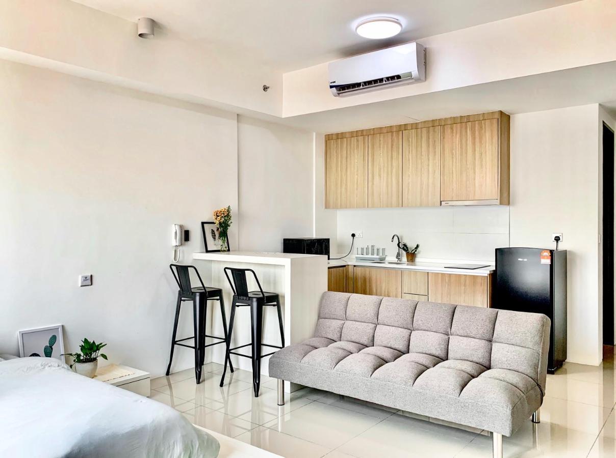 Georgetown Tropicana 218 Apartment Bilik gambar