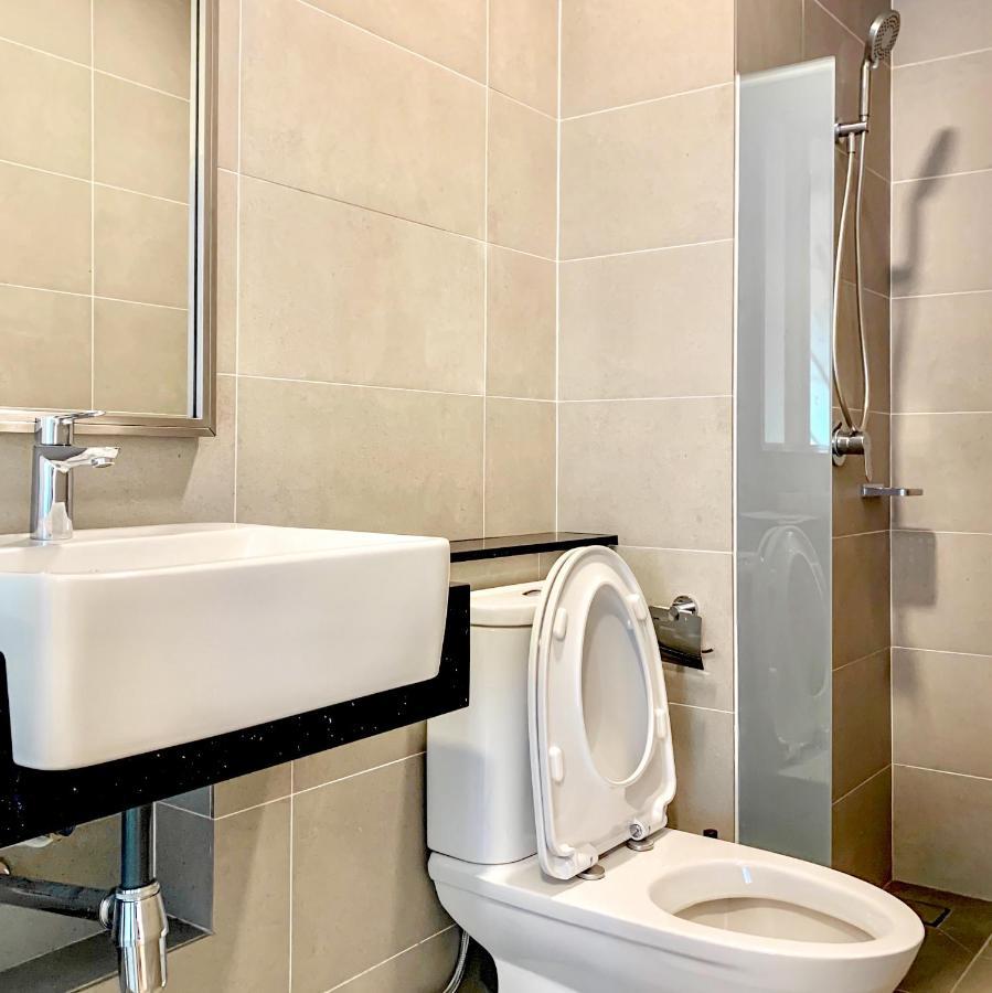 Georgetown Tropicana 218 Apartment Bilik gambar